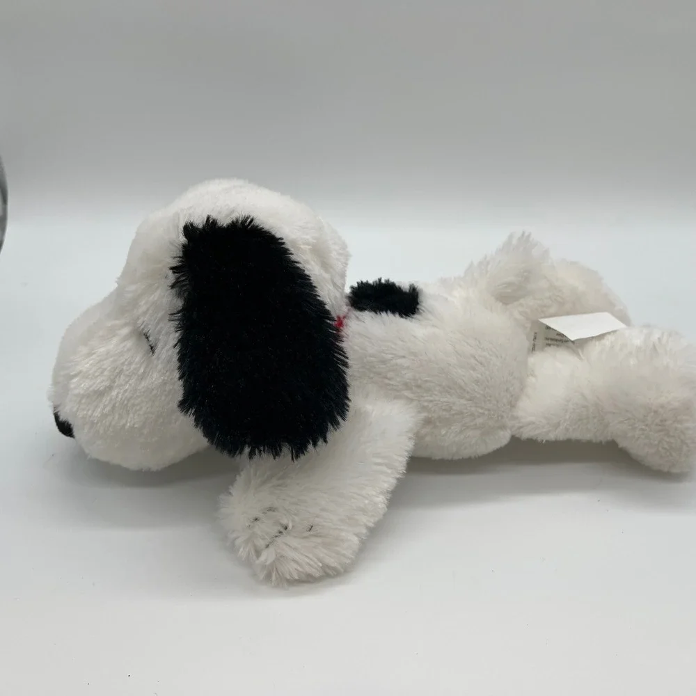 Peanuts Snoopy Soft and Fluffy Snoopy Plush Toy - Happiness Is A Warm Puppy, New